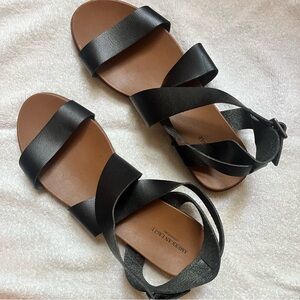American Eagle Black Strappy Flat Sandals size 10